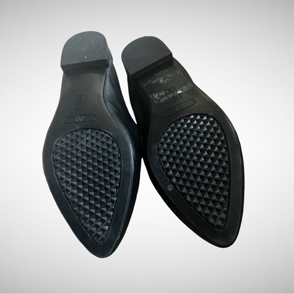 A2 by Aerosoles Good Girl Black Studded Mule 8 - Picture 2 of 4